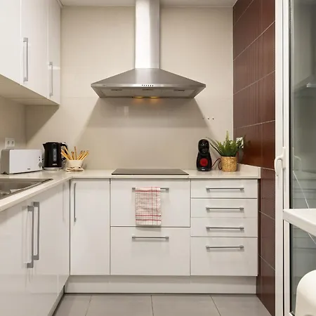 Lets Holidays Centric In Apartment